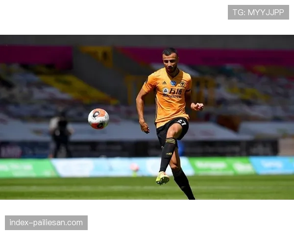 狼队十人作战仍坚守防线 克雷伊奇两黄变一红被罚下